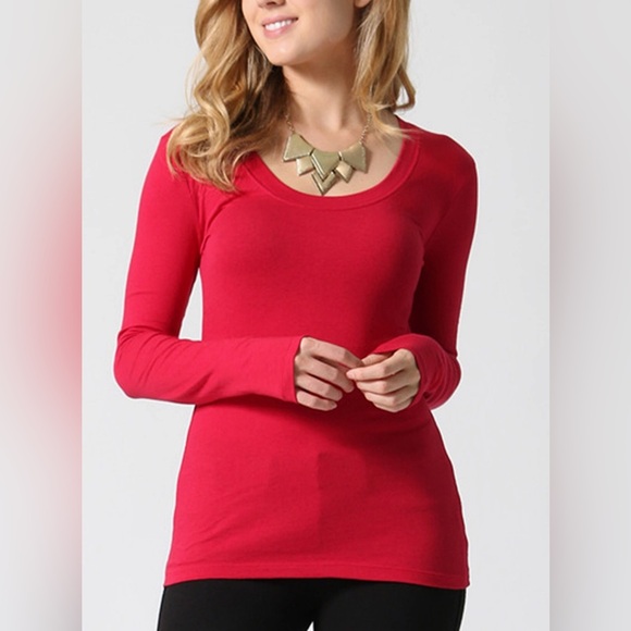 Mrs Kegler Tops - Dani Fitted Scoop Neck Long-Sleeve Cotton Red Tee